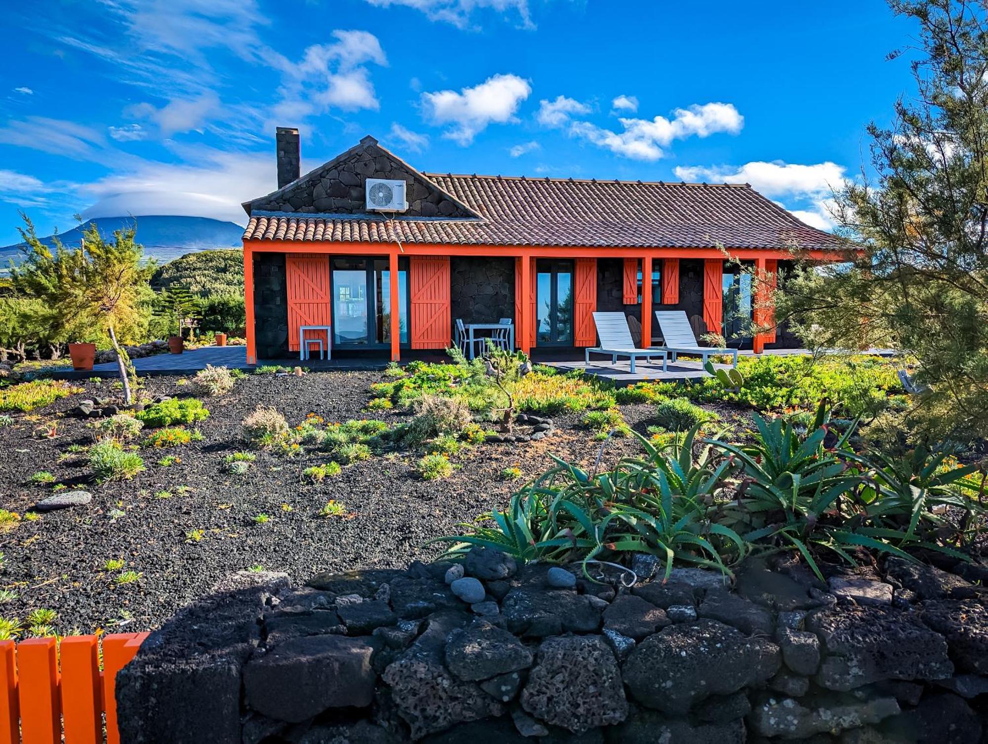 فيلا Casa Baleia Laranja Ocean-Front مادالينا المظهر الخارجي الصورة