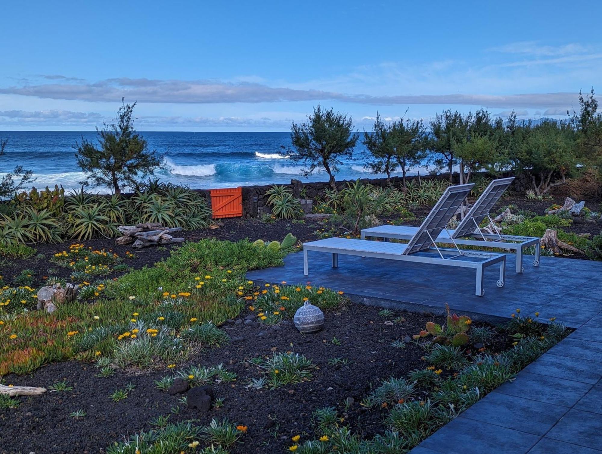 فيلا Casa Baleia Laranja Ocean-Front مادالينا المظهر الخارجي الصورة